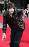 ashtonkutcher premiere 042308 14 0 0 0x0 562x912 jpeg