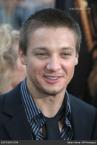 jeremy renner swat movie premiere 0lMJzc jpg