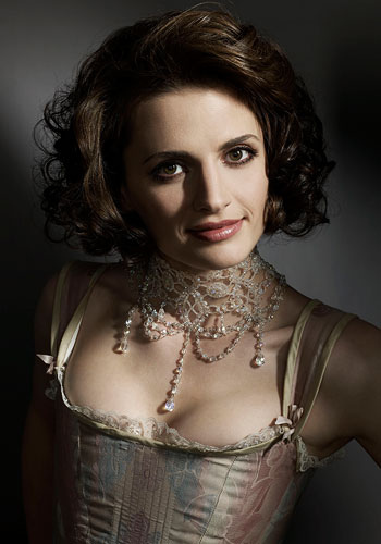 Stana Katic - Photo Actress