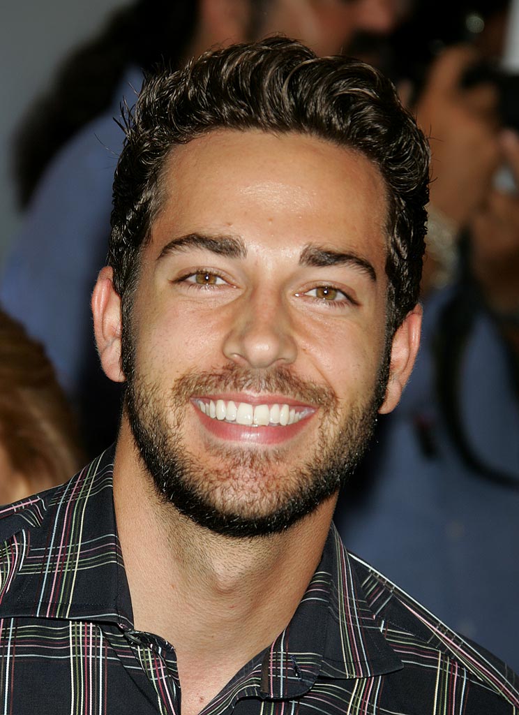 Zachary Levi - Picture Actress