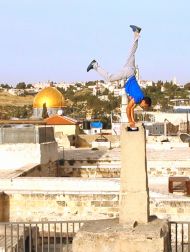sortie dvd	
 Derrière Les Fronts: Résistances Et Résiliences En Palestine