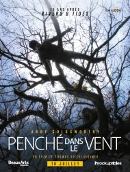 sortie dvd	
 Penché Dans Le Vent