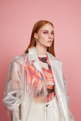  Vera Blue évoque 