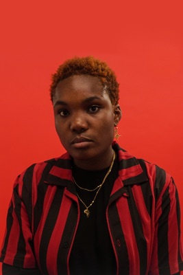  Arlo Parks évoque « Second Guessing » en streaming ou téléchargement 