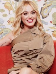 DVD Katy Perry évoque « Never Really Over »