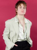 Télécharger Christine And The Queens évoque 