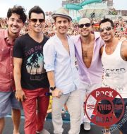Rock This Boat: New Kids On the Block, Season 1 à télécharger 