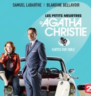 Les petits meurtres d'Agatha Christie, Saison 2, Ep 6 : Cartes sur table à télécharger 
