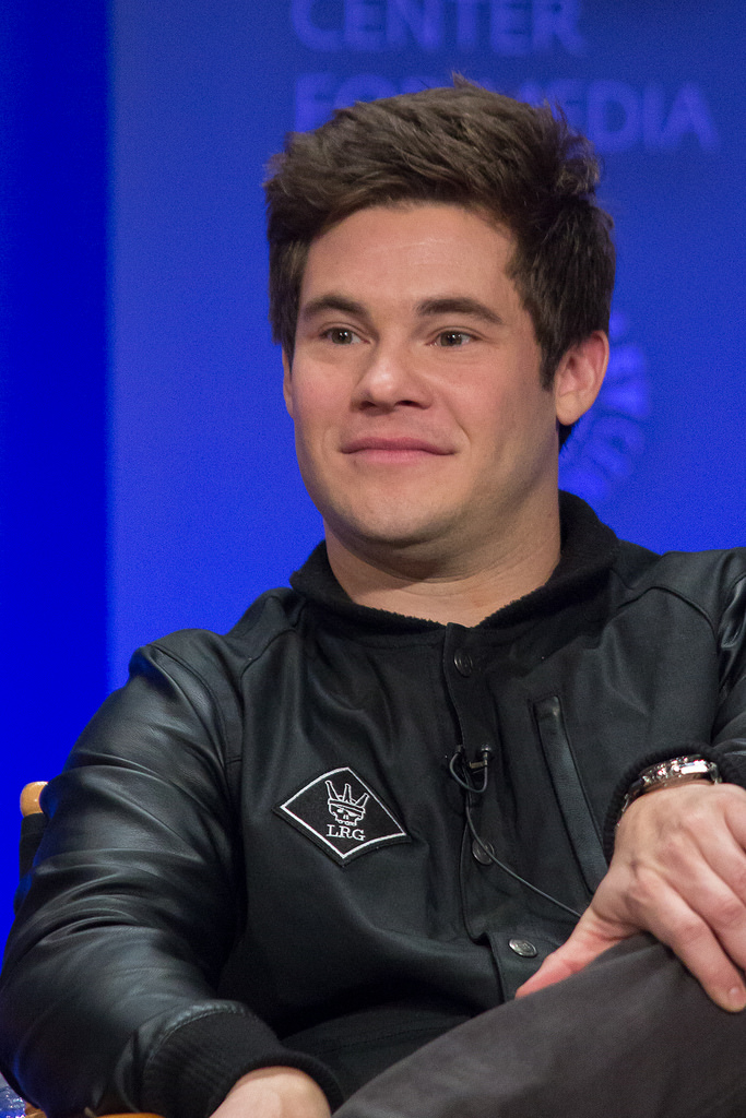 Lost his virginity. Девин Харджес. Adam Devine актёр. Девин Доллери актер.