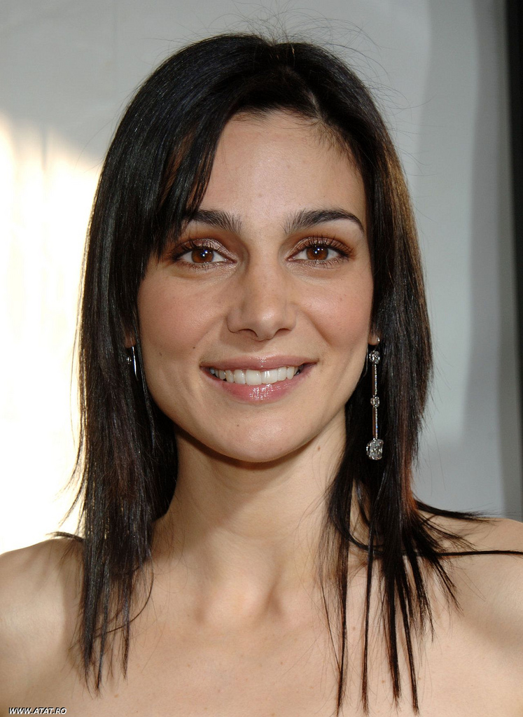 Annie Parisse