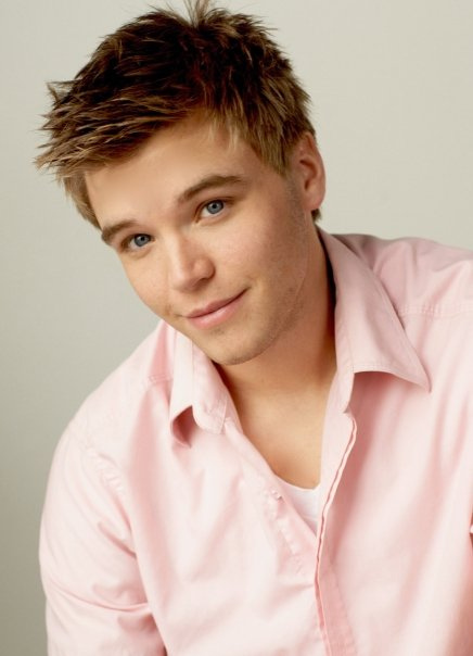 Brett Davern