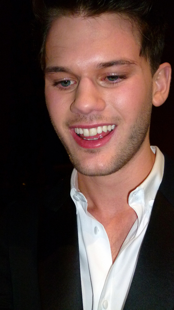 Jeremy Irvine