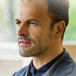 Jonny Lee Miller