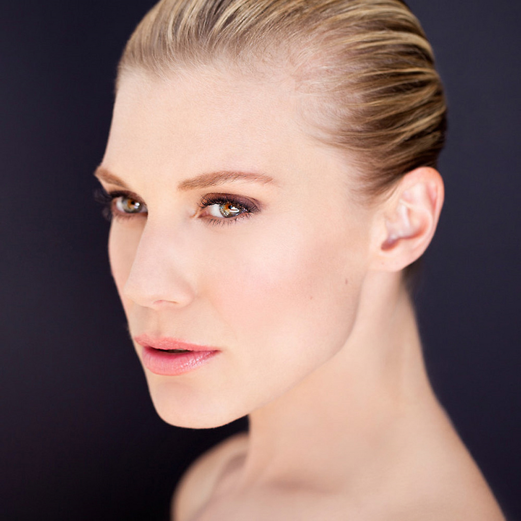 Katee Sackhoff