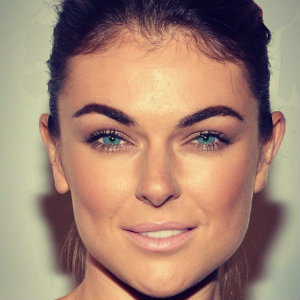 Serinda Swan