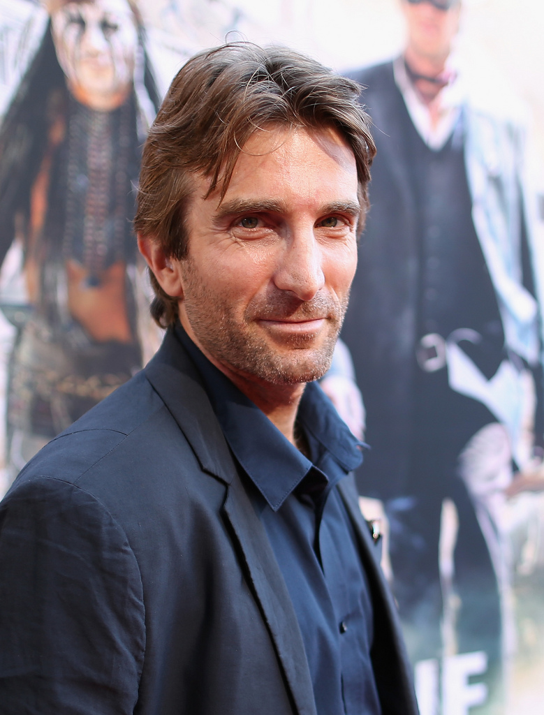 Sharlto Copley